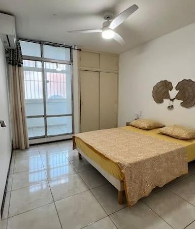 Appartement Proche Aeroport Au Rez-De-Chaussee Les Abymes Dış mekan fotoğraf